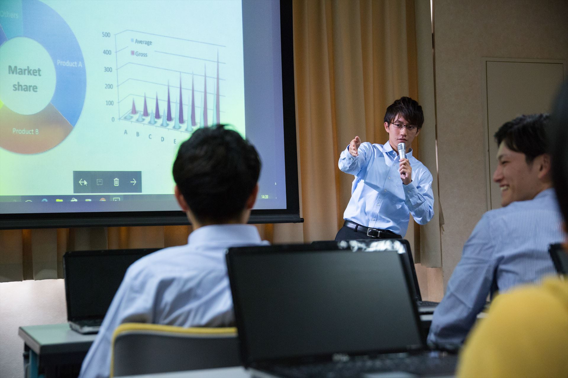営業研修・営業コンサルの依頼なら