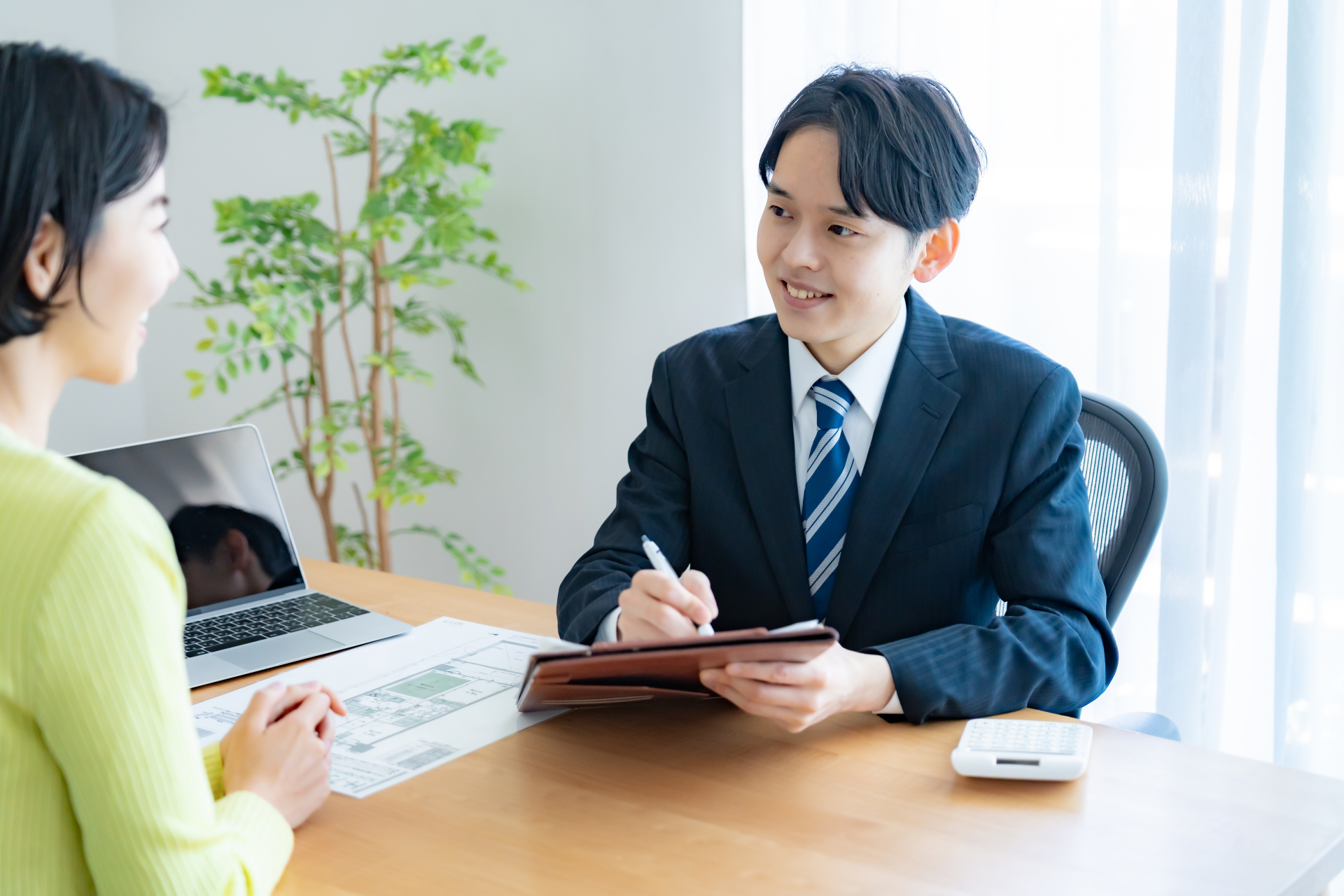 営業スキルの具体的な向上法